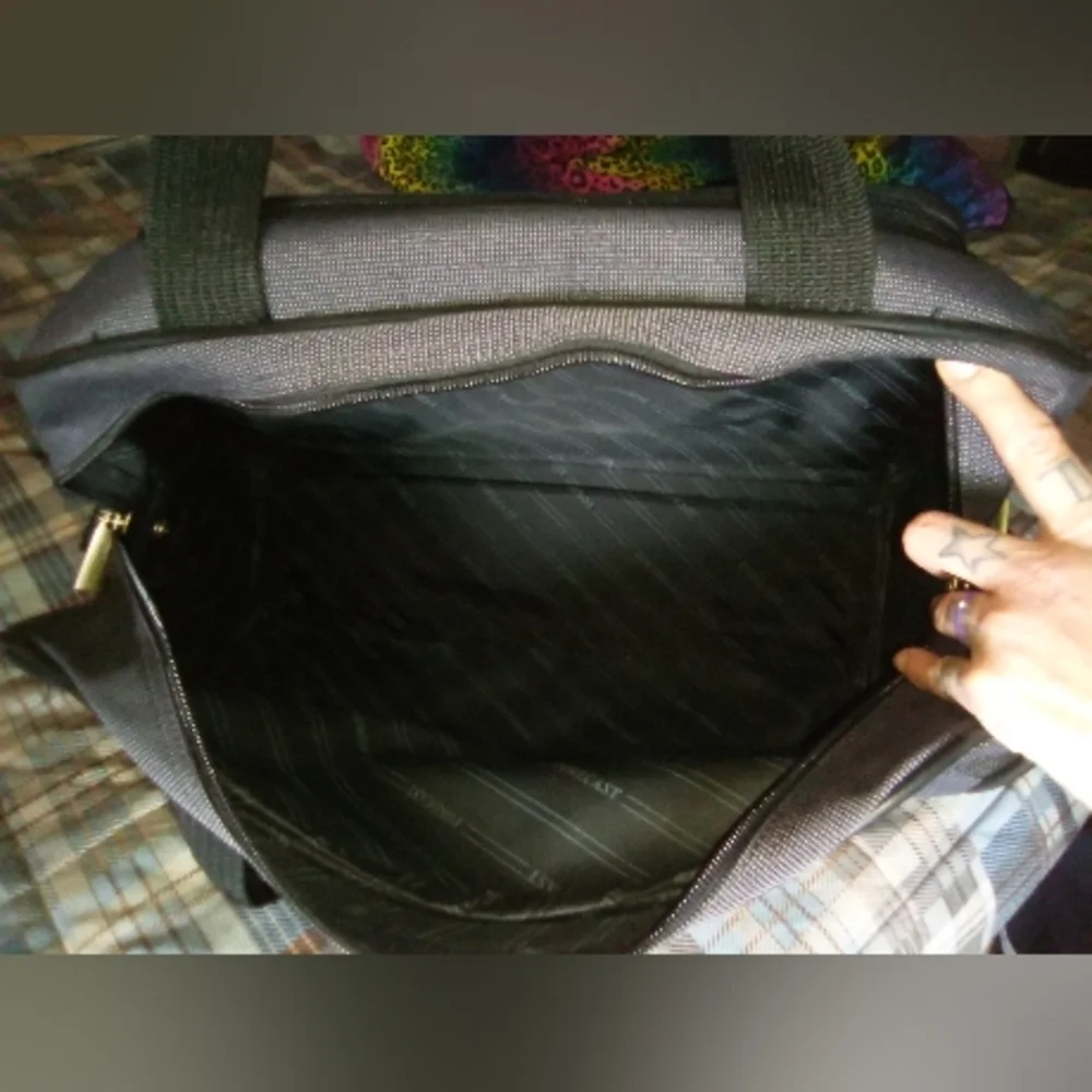 💻Forecast Travel Case 💼